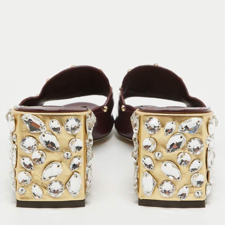 مملوكة مسبقًا Dolce & Gabbana Burgundy Patent Leather Crystal Embellished Slide Sandals Size 41