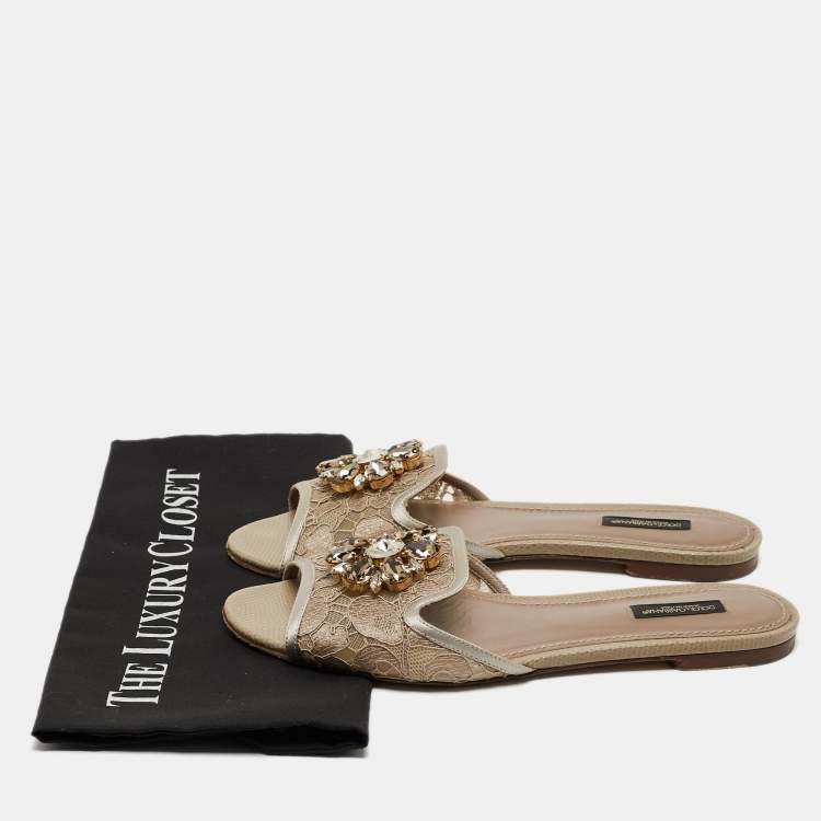 مملوكة مسبقًا Dolce & Gabbana Silver/Beige Lace and Mesh Flat Slides Size 39.5