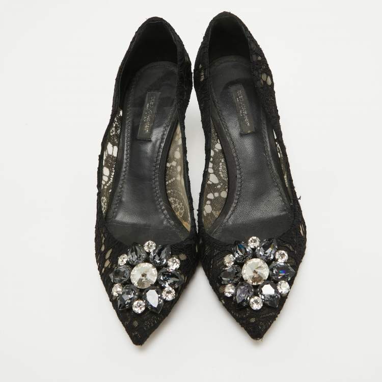 Pre Owned Dolce & Gabbana Black Lace Bellucci Pumps Size 37