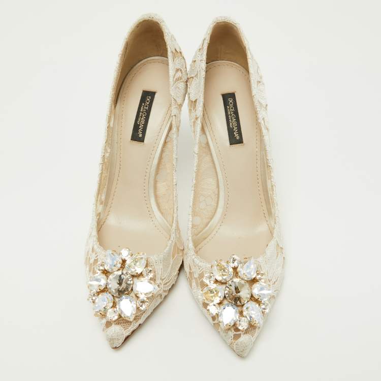 مملوكة مسبقًا Dolce & Gabbana Off White Lace and Mesh Bellucci Pumps Size 37