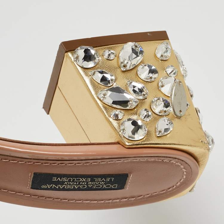 Pre Owned Dolce & Gabbana Beige Patent Leather Crystal Embellishment Slide Sandals Size 39