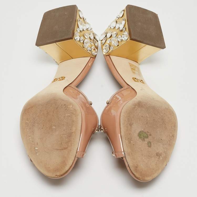 Pre Owned Dolce & Gabbana Beige Patent Leather Crystal Embellishment Slide Sandals Size 39
