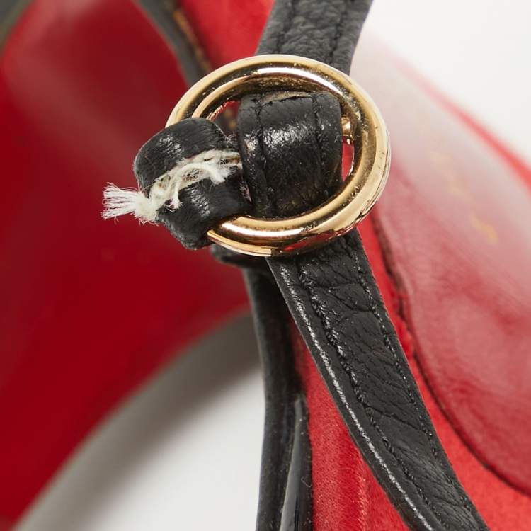Pre Owned Dolce & Gabbana Red/Black Leather Lace Up Sandals Size 38