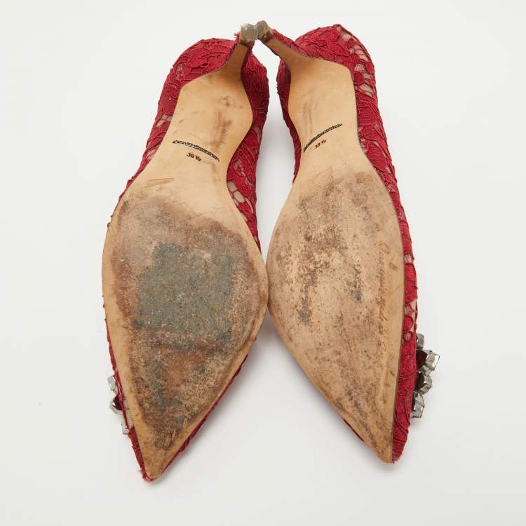 مملوكة مسبقًا Dolce & Gabbana Dark Red Lace Bellucci Pumps Size 38.5