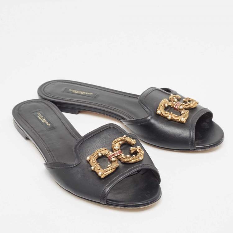Pre Owned Dolce & Gabbana Black Leather  DG Amore Flat Slides Size 39