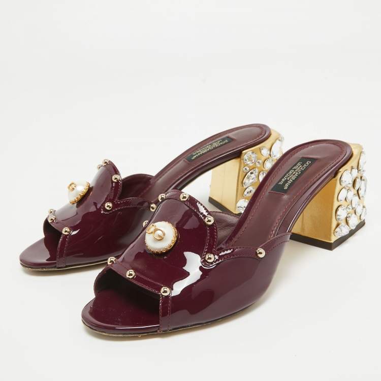 Pre Owned Dolce & Gabbana Burgundy Patent Leather Crystal Embellishment Block Heel Mules Size 37