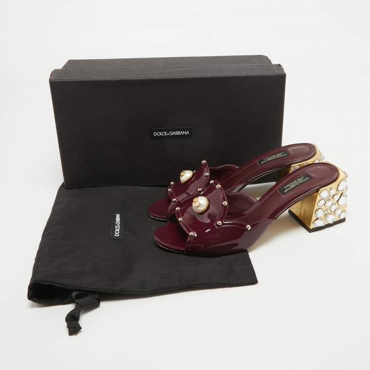 Pre Owned Dolce & Gabbana Burgundy Patent Leather Crystal Embellishment Block Heel Mules Size 37