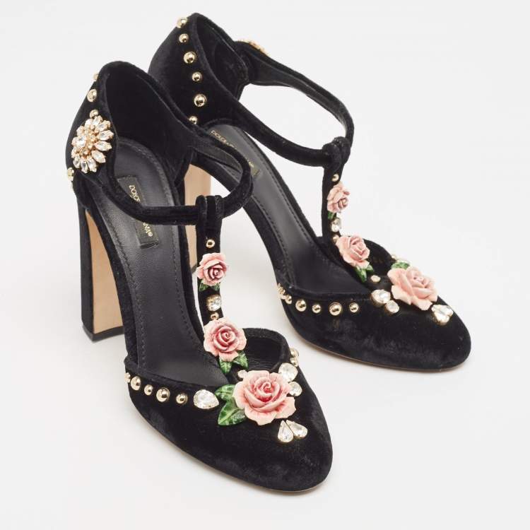 Pre Owned Dolce & Gabbana Black Velvet Studded and Rose Embellished Vally Pumps Size 40