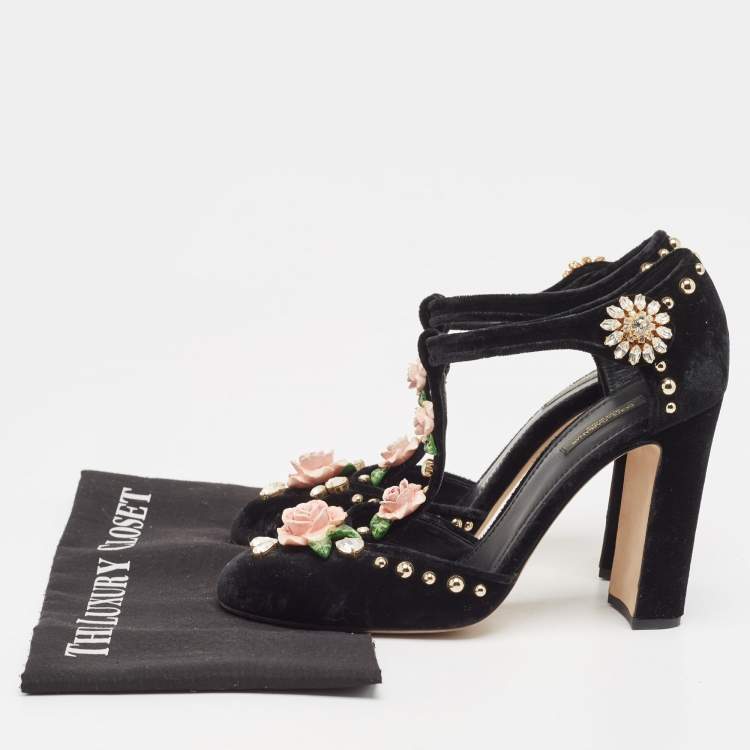 Pre Owned Dolce & Gabbana Black Velvet Studded and Rose Embellished Vally Pumps Size 40