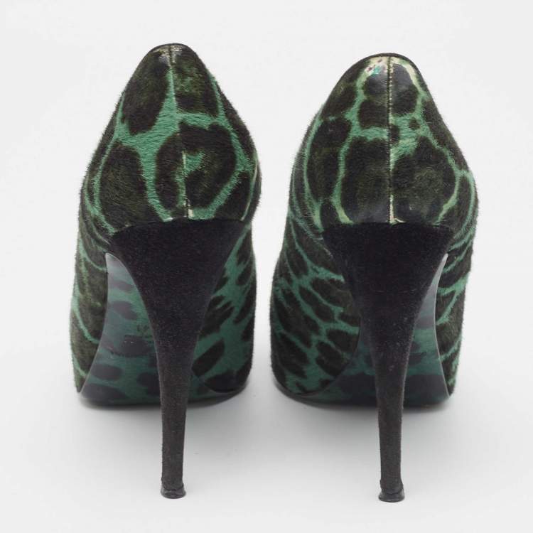 Pre Owned Dolce & Gabbana Green Calf Hair Peep Toe Pumps Size  41