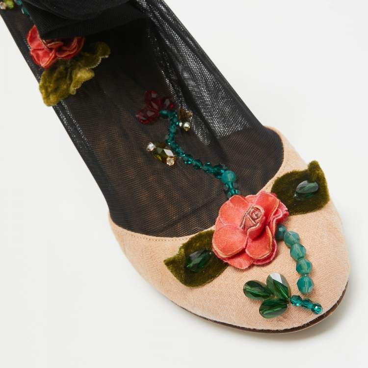 Pre Owned Dolce & Gabbana Beige/Black Brocade Fabric And Lace Sock Pumps Size 36
