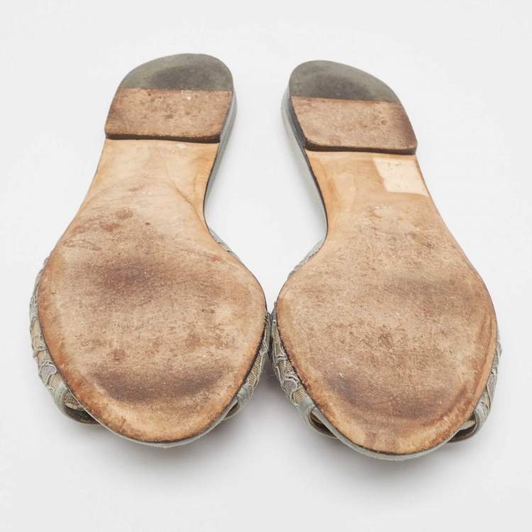 Pre Owned Dolce & Gabbana Grey Lace Bellucci Slide Flats Size 37