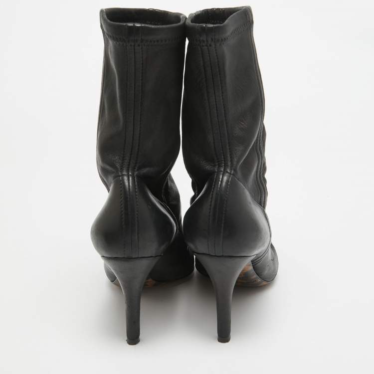 Pre Owned Dolce & Gabbana Black Leather Ankle Boots Size 37