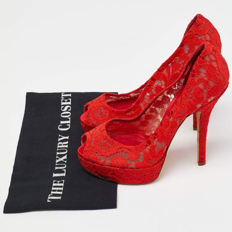 Pre Owned Dolce & Gabbana Red Lace And Satin Peep Toe Platform Pump Size 40