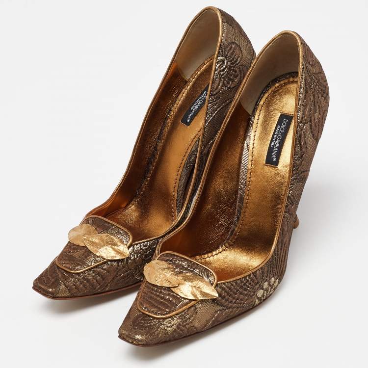 Pre Owned Dolce & Gabbana Brown/Gold Brocade Fabric Pointed Toe  Pumps Size 39.5
