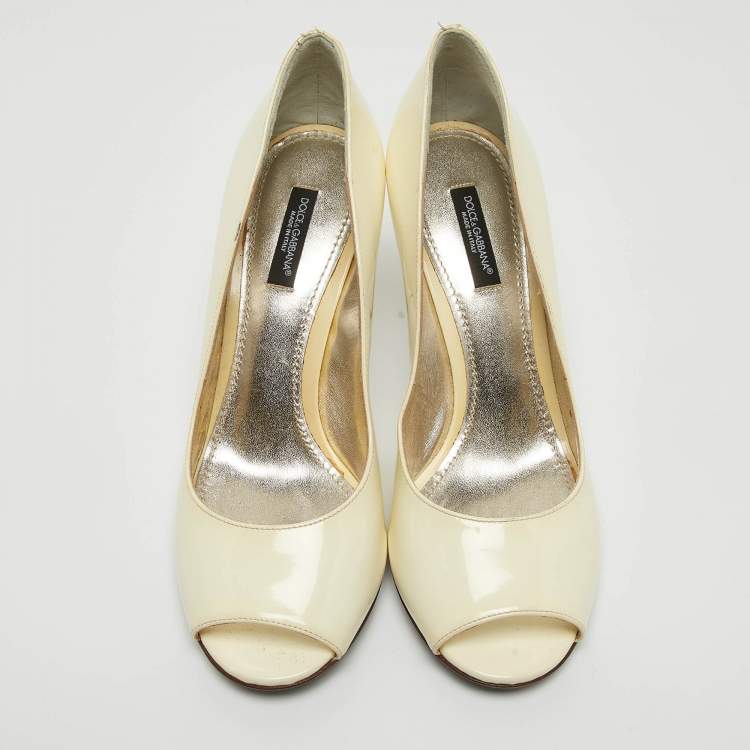 Pre Owned Dolce & Gabbana Cream Patent Leather Open Toe Pumps Size 37.5