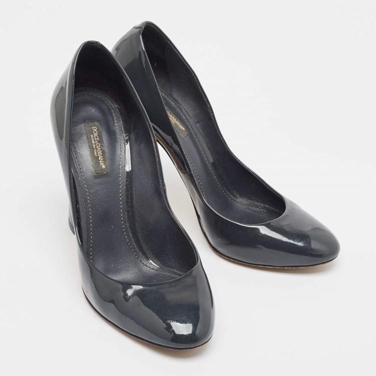 Pre Owned Dolce & Gabbana Dark Grey Patent Leather Round Toe Pumps Size 38.5