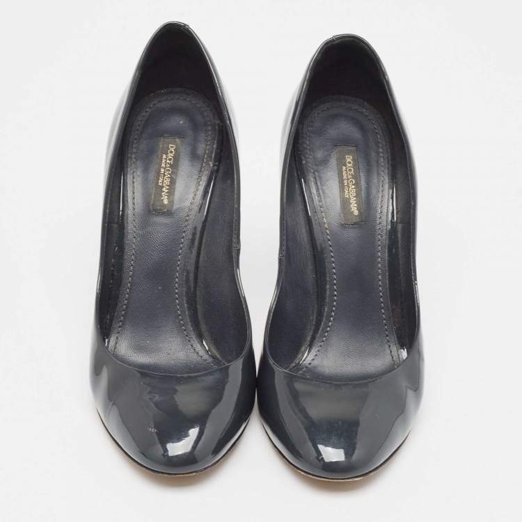 Pre Owned Dolce & Gabbana Dark Grey Patent Leather Round Toe Pumps Size 38.5