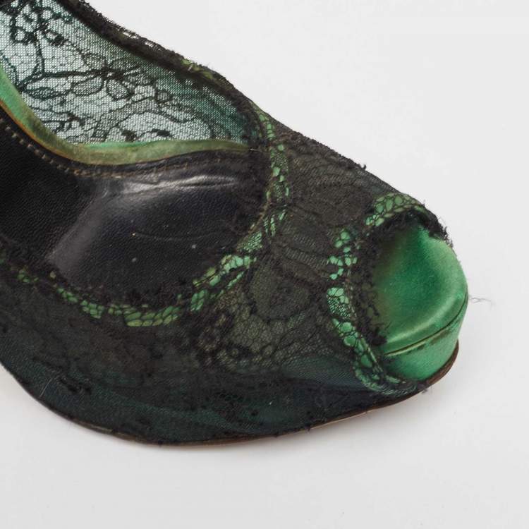 Pre Owned Dolce & Gabbana Black/Green Lace and Satin Peep Toe Platform Pumps Size 40
