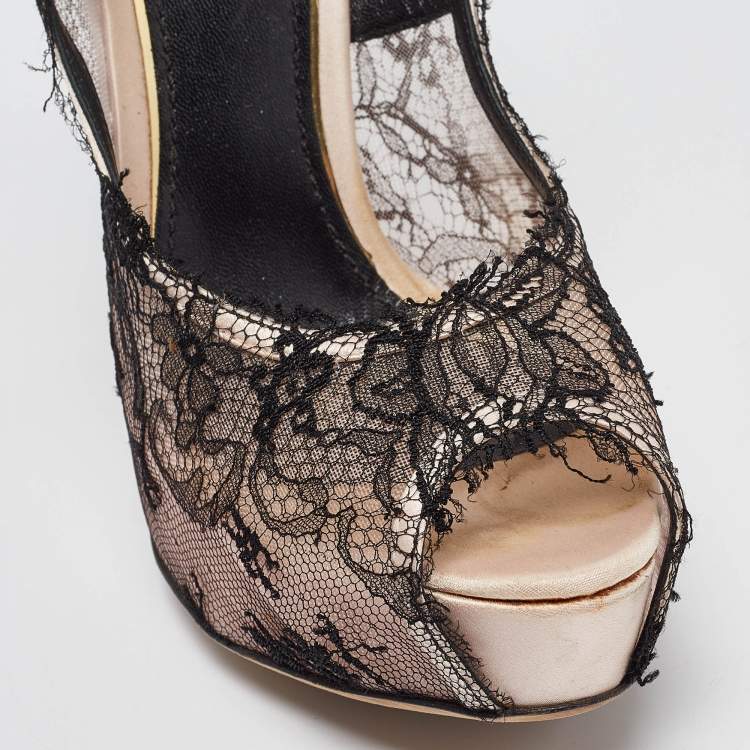 Pre Owned Dolce & Gabbana Black/Pink Lace and Satin Platform Pumps Size 41