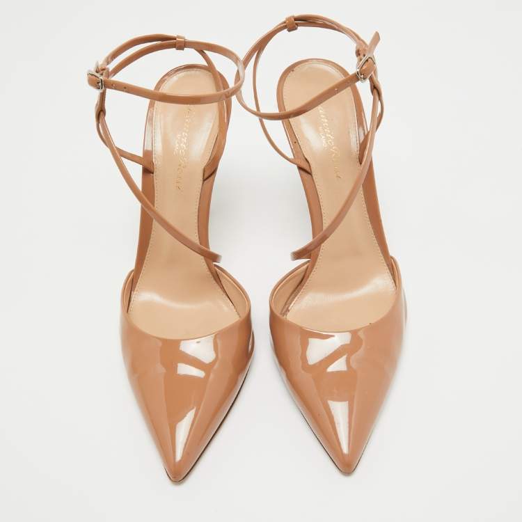 Pre Owned Gianvito Rossi Beige Patent Leather Ankle Strap Pumps Size 39.5