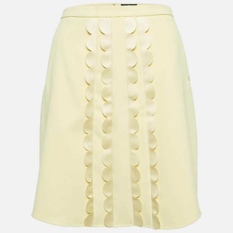 Pre Owned Elisabetta Franchi Yellow Crepe Scallop Detail Mini Skirt M