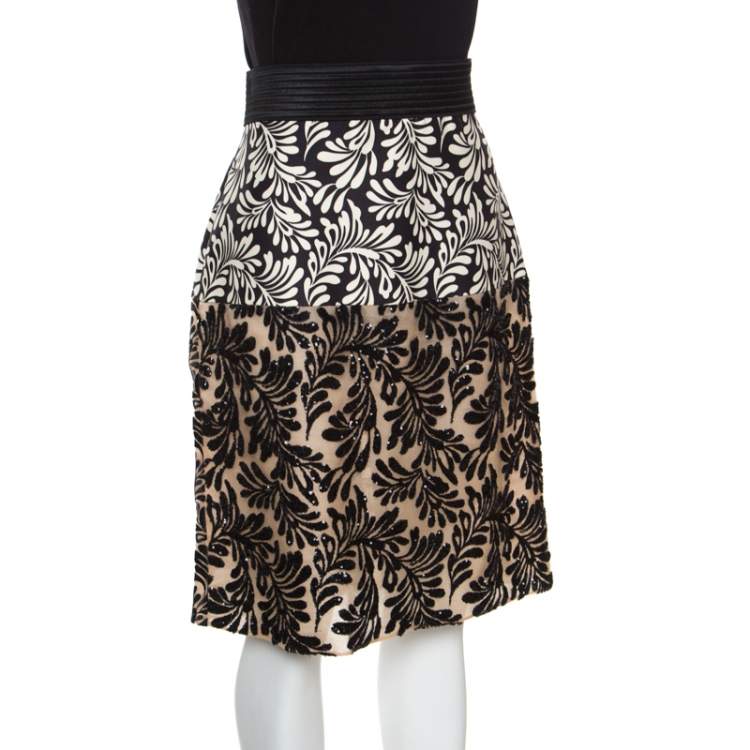 Pre Owned Emanuel Ungaro Monochrome Foliage Print Sequin Embellished Skirt M