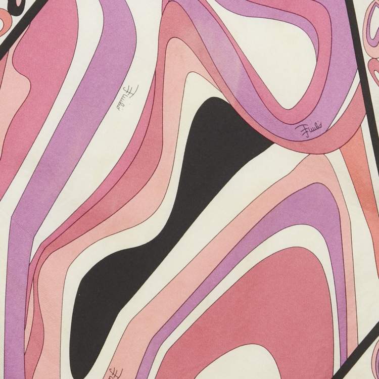 Pre Owned Emilio Pucci Pink Printed Silk Diamond Scarf