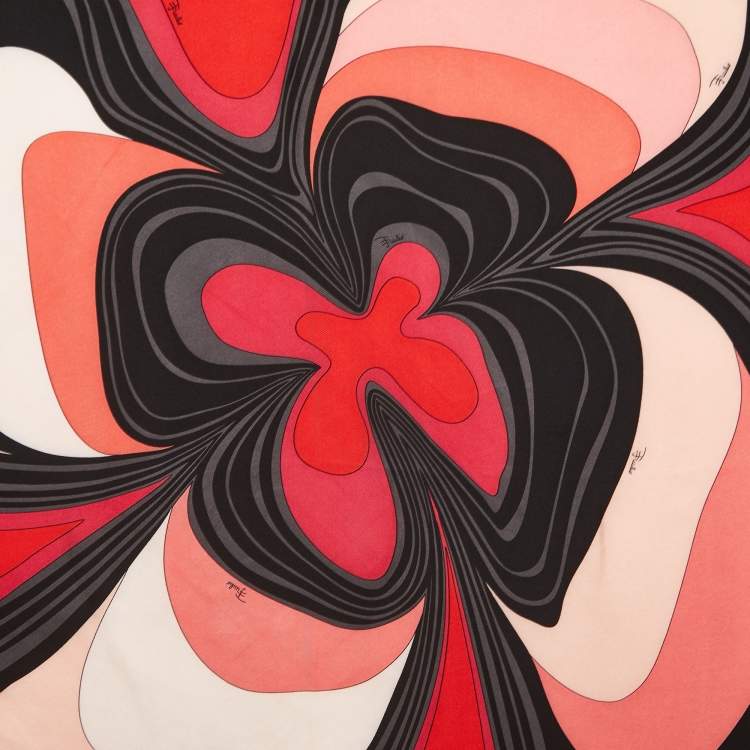 Pre Owned Emilio Pucci Multicolor Printed Silk Square Scarf