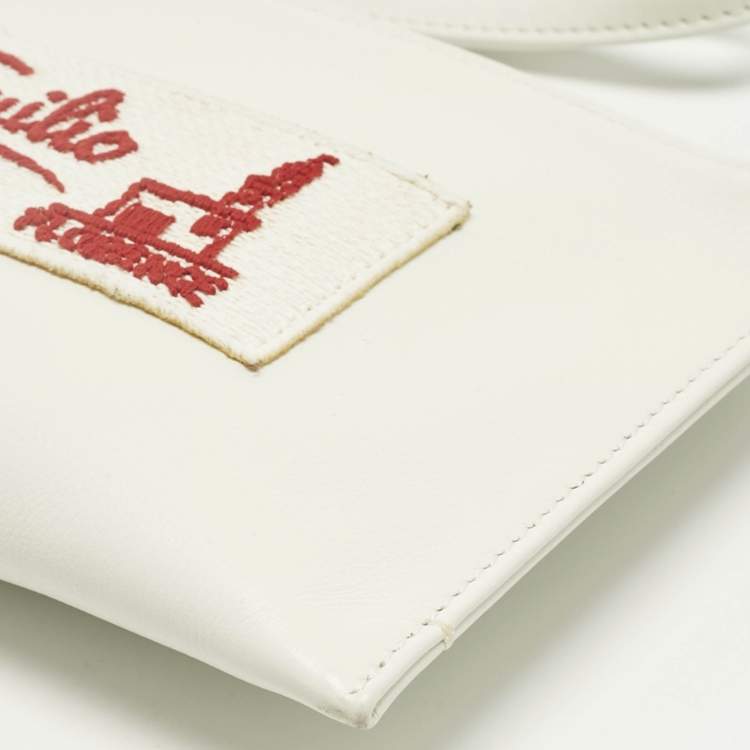 مملوكة مسبقًا Emilio Pucci White Leather Wristlet Zip Pouch