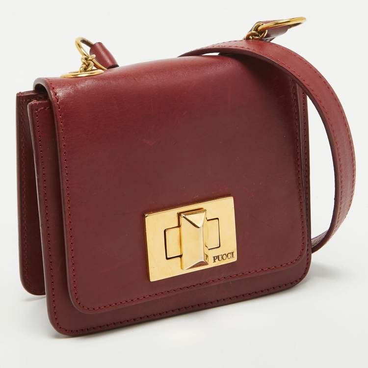 مملوكة مسبقًا Emilio Pucci Burgundy Leather Trunlock Flap Crossbody Bag