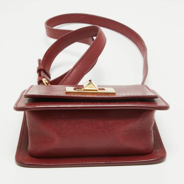 مملوكة مسبقًا Emilio Pucci Burgundy Leather Trunlock Flap Crossbody Bag