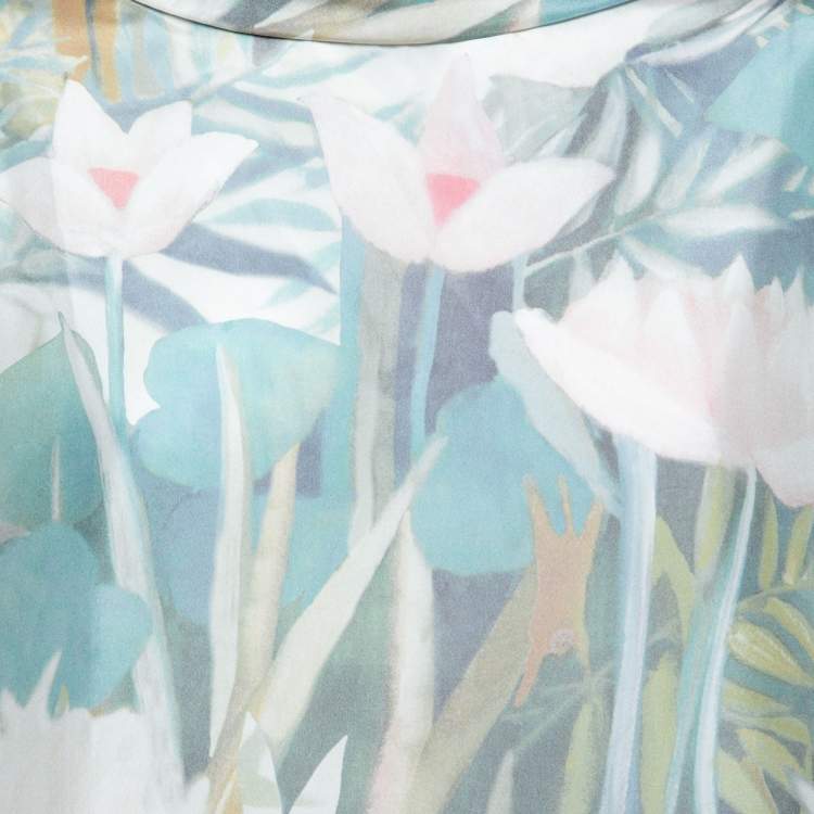 مملوكة مسبقًا Emporio Armani Light Blue Floral Printed Silk Top M