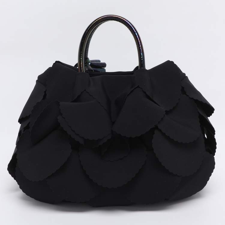 مملوكة مسبقًا Emporio Armani Black Scalloped Applique Fabric Tote
