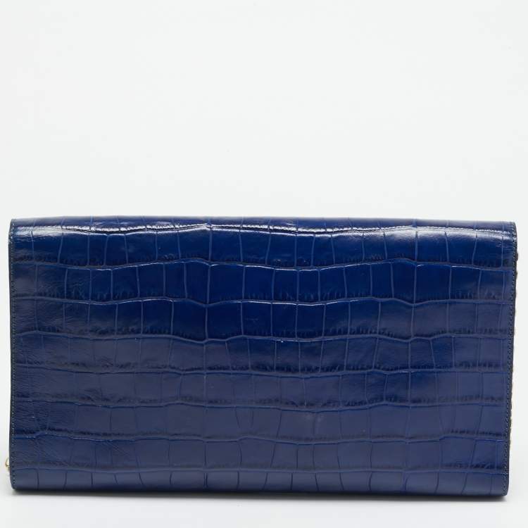 مملوكة مسبقًا Emporio Armani Blue Croc Embossed Leather Chain Clutch
