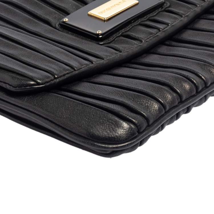Pre Owned Emporio Armani Black Leather Pleated Crossbody Bag