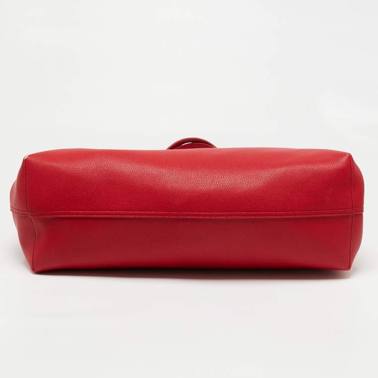 مملوكة مسبقًا Emporio Armani Red Leather Large MyEA Shopper Tote