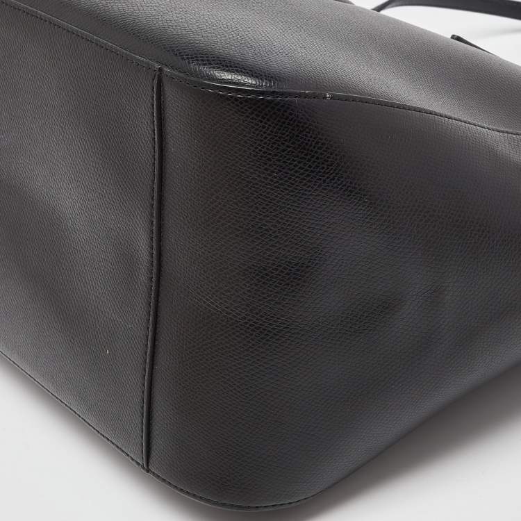 مملوكة مسبقًا Emporio Armani Black Leather Shopper Tote