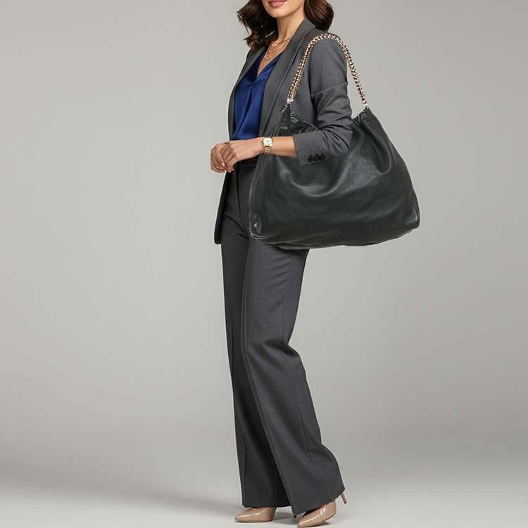 مملوكة مسبقًا Escada Chain Black Leather Hobo