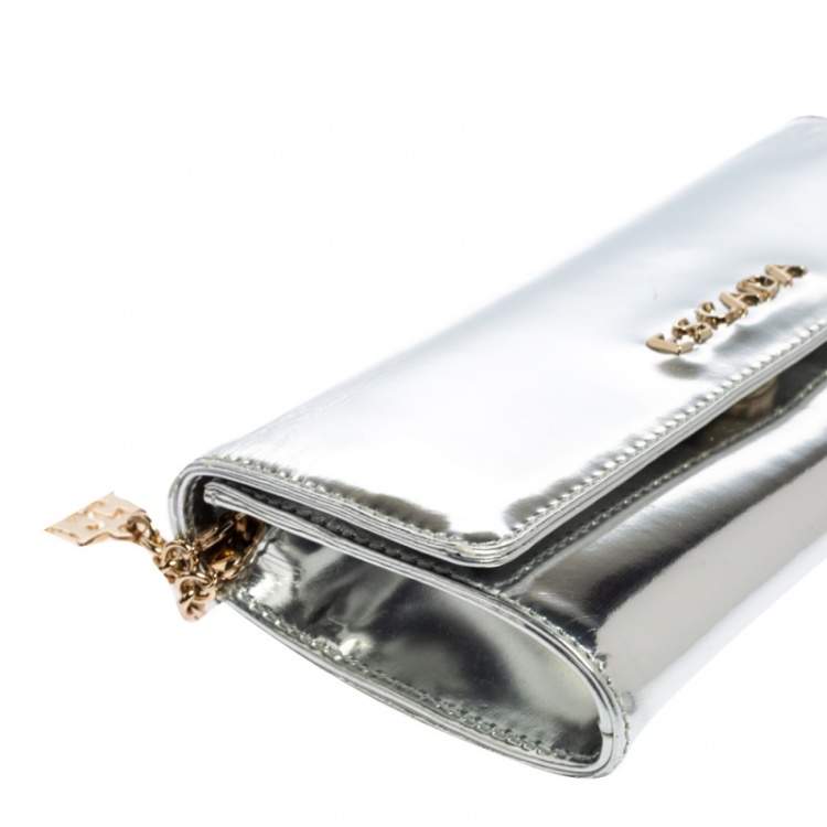 Pre Owned Escada Silver Glossy Leather Chain Wristlet Clutch