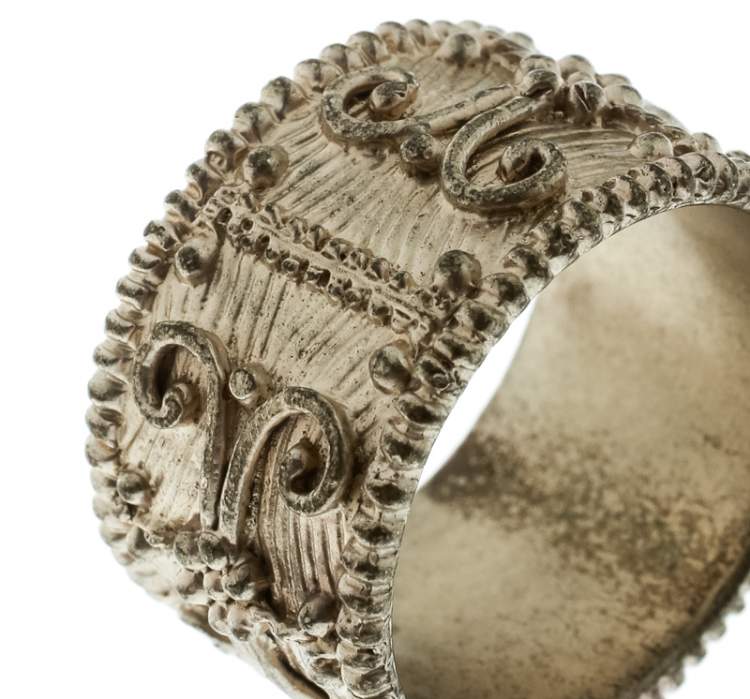 Pre Owned Etro Textured Gold Tone Wide Band Ring Size 61