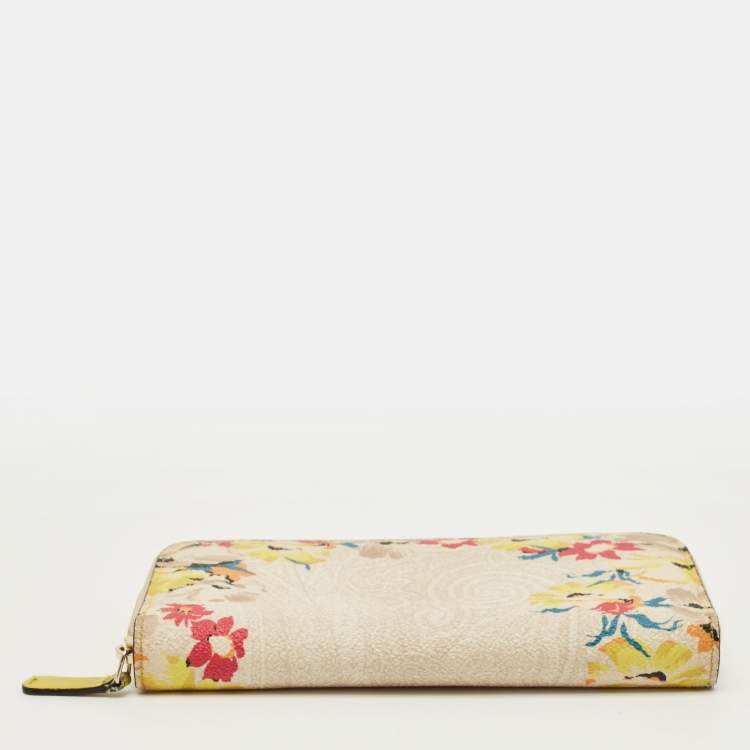 مملوكة مسبقًا Etro Multicolor Coated Canvas Floral Zip Continental Wallet