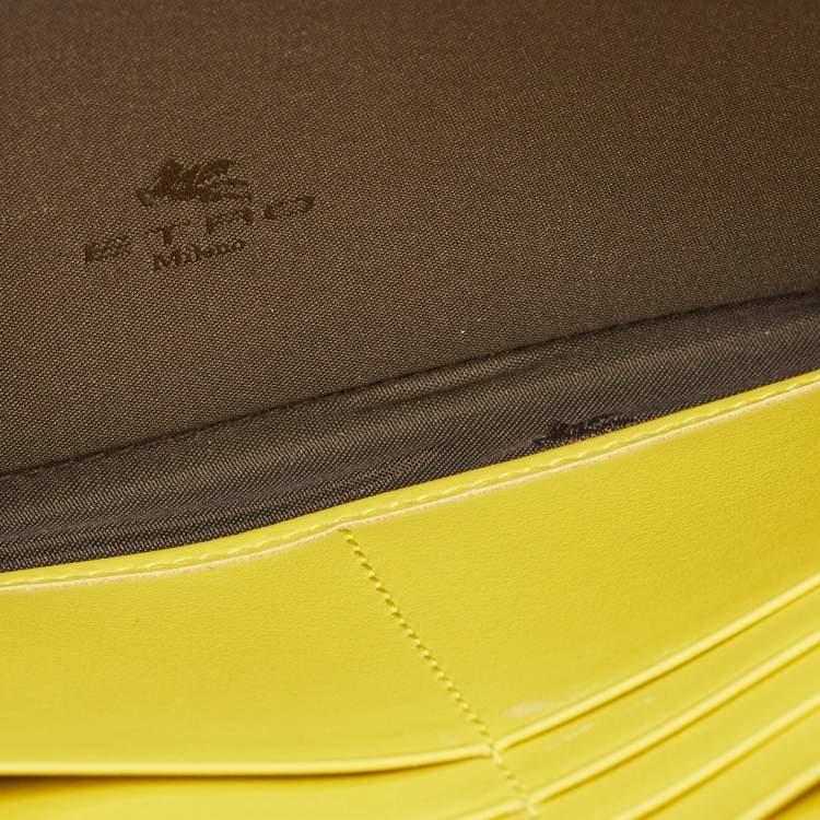 مملوكة مسبقًا Etro Multicolor Coated Canvas Floral Zip Continental Wallet