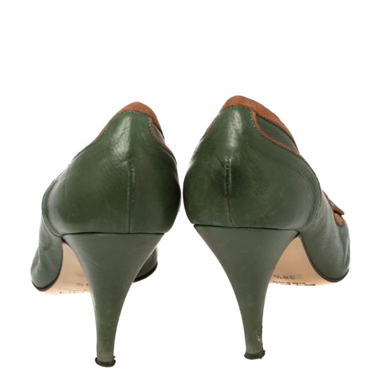 Pre Owned Etro Green Leather Logo Embellished Pointed Toe Pumps Size 38.5