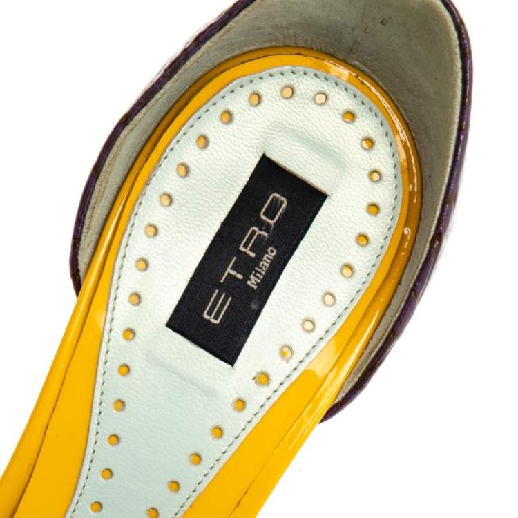Pre Owned Etro Purple Patent Embossed Leather Cross Ankle Strap Sandals Size 40.5