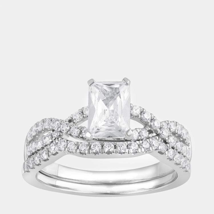 Pre Owned 14K White Gold  Lab Grown Diamond Bridal Set (1.5 cts)