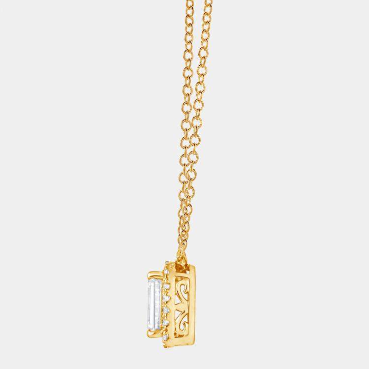 Pre Owned 0.82ct 14k Yellow Gold Lab Grown Diamond Halo Pendant