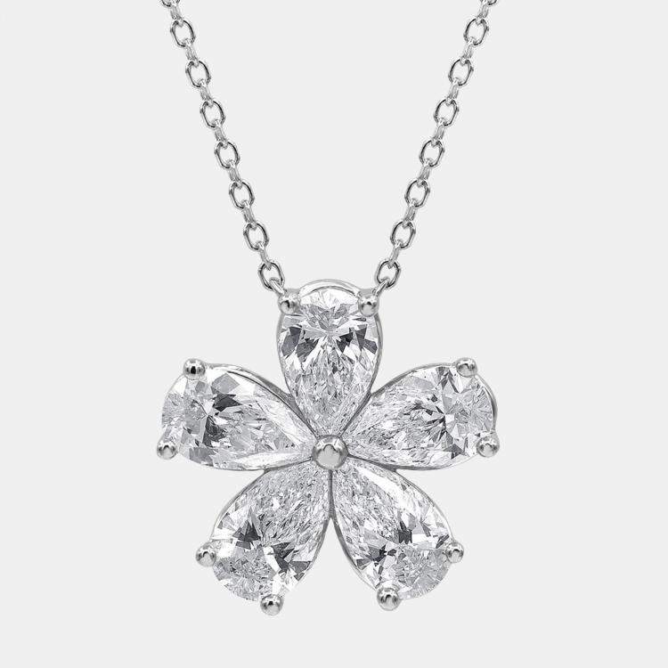 Pre Owned 1.65ct 14k White Gold Lab Grown Diamond Flower Pendant