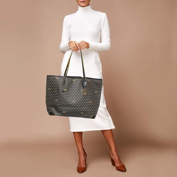 Pre Owned Faure Le Page Black Coated Canvas Daily Battle 35 Tote