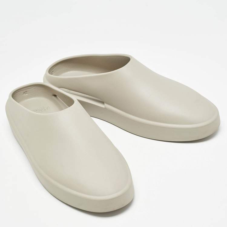 Pre Owned Fear of God Grey Rubber Flat Mules Size 42